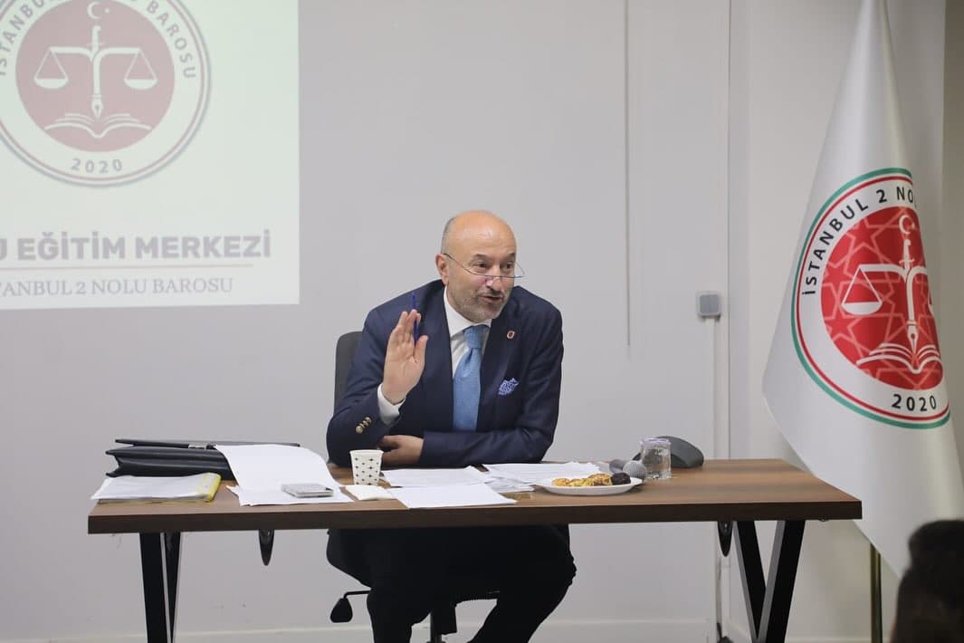 Av. Menderes Demir